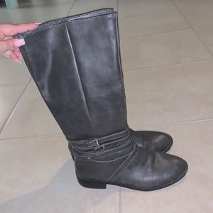 Women’s Dark Gray Boots